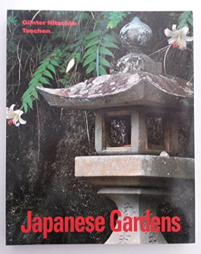 Imagen de archivo de Japanese Gardens: Right Angle and Natural Form a la venta por GoldenWavesOfBooks