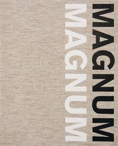 Magnum Magnum. Herausgegeben von Brigitte Lardinois. Mit 413 Fotografien in Farbe und Duotone. - Lardinois, Brigitte [Herausgeber]