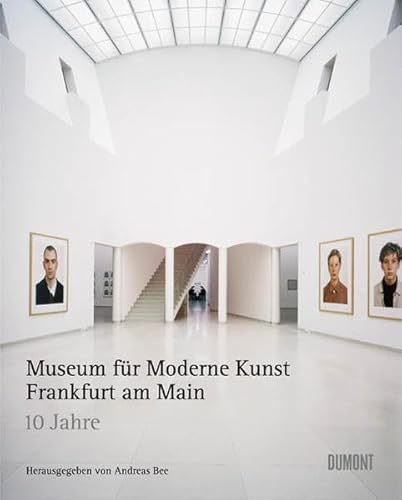 Zehn Jahre Museum für Moderne Kunst Frankfurt am Main. Herausgegeben und mit einem Vorwort von Andreas Bee. Mit einem Werkezeichnis und einem Register. - Bee, Andreas