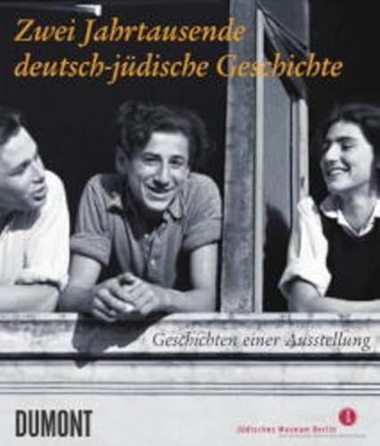 Beispielbild fr Zwei Jahrtausende deutsch-jdische Geschichte: Geschichten einer Ausstellung. Jdisches Museum Berlin; Hrsg.: Stiftung Jdisches Museum, Berlin. Text und Rdiger Dammann in Zusammenarbeit mit den wiss. Mitarb. des Jdischen Museums Berlin. bers. Andrea Scrima . Red. Signe Rossbach und Kathrin Kollmeier; zum Verkauf von buecheria, Einzelunternehmen