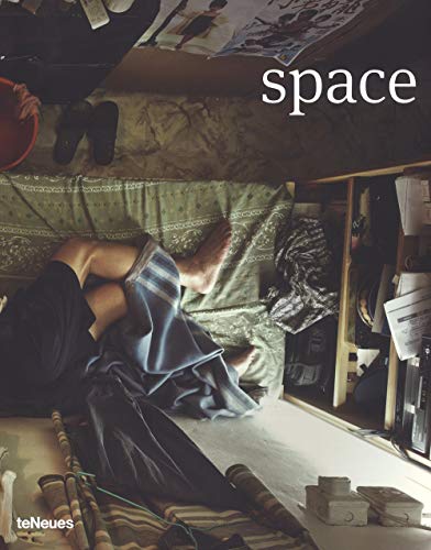 Beispielbild fr Space: Prix Pictet 07 zum Verkauf von WorldofBooks