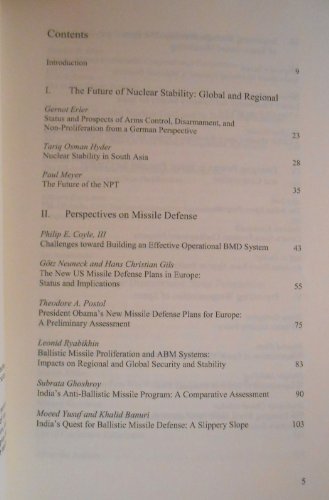 Stock image for South Asia at a Crossroads: Conflict or Cooperation in the Age of Nuclear Weapons, Missile Defense, and Space Rivalries (Democracy, Security, Peace / Demokratie, Sicherheit, Frieden) for sale by Wallace Books