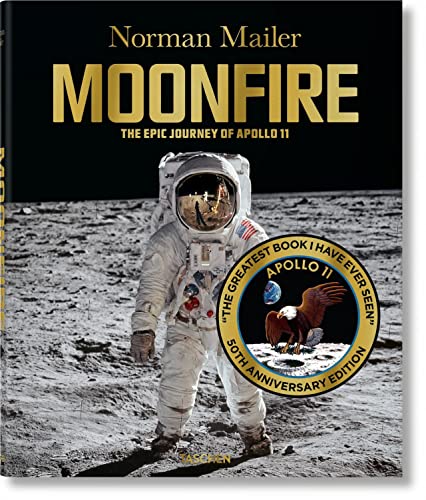 Imagen de archivo de Moonfire: The Epic Journey of Apollo 11 a la venta por BooksRun