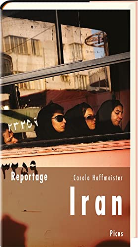 Stock image for Reportage Iran. Schwarze Schleier, grüne Fahnen for sale by WorldofBooks