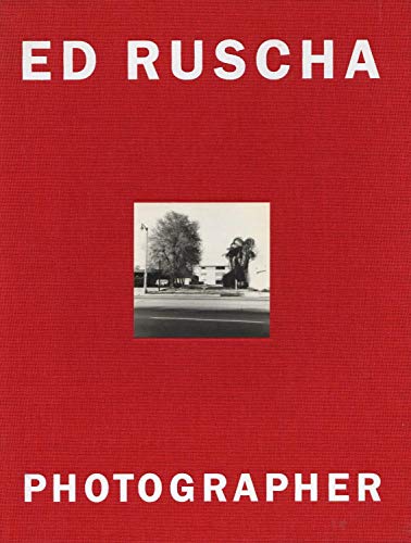 Imagen de archivo de ED RUSCHA: Photographer a la venta por Ursus Books, Ltd.