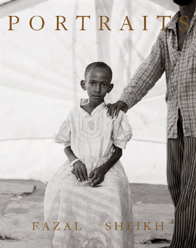 Beispielbild fr Fazal Sheikh. Portraits. Trees, Hands, Stars, and Veils: The Portrait in Ruins. Essay von Eduardo Cadava. zum Verkauf von Klaus Kuhn Antiquariat Leseflgel