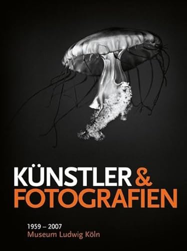 Imagen de archivo de Knstler & Fotografien 1959 - 2007 (German) a la venta por Antiquariat UEBUE