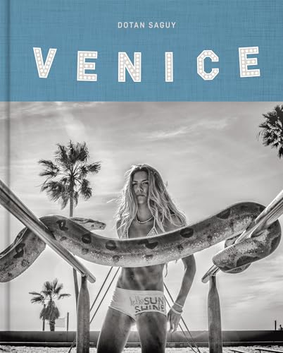 Stock image for Venice Beach: The Last Days of a Bohemian Paradise for sale by BooksRun