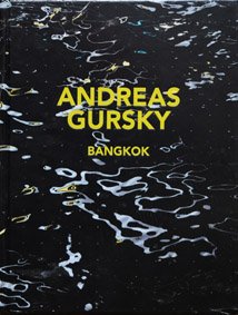 

Andreas Gursky. Bangkok. Anlässlich der Ausstellung "Andreas Gursky", Stiftung Museum Kunstpalast, Düsseldorf, 23. September 2012 - 13. Januar 2013.