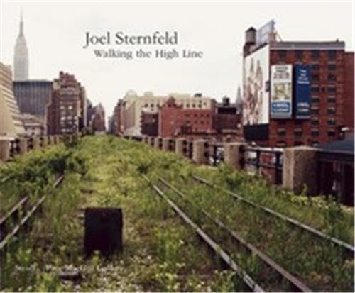 Imagen de archivo de Joel Sternfeld: Walking The High Line a la venta por BooksRun