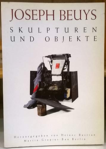 Beispielbild fr Joseph Beuys Teil: Skulpturen und Objekte, Katalog Band 1 im Martin-Gropius-Bau Berlin. zum Verkauf von Eulennest Verlag e.K.