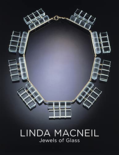 Imagen de archivo de Linda MacNeil: Jewels of Glass a la venta por HPB-Emerald