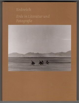 Stock image for Erdreich Erde in Literatur und Fotografie for sale by Online-Shop S. Schmidt