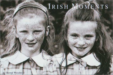 Imagen de archivo de Irish Moments a la venta por Wonder Book