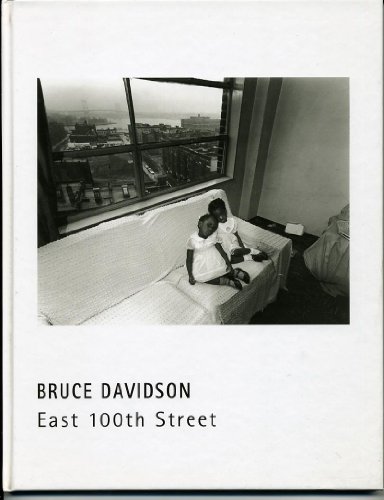 9783930054336: Bruce Davidson East 100th Street