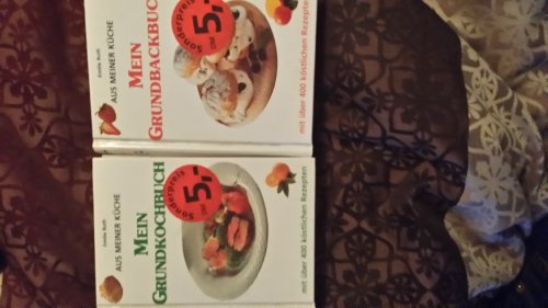 Beispielbild fr Aus meine Küche, Mein Grundkochbuch zum Verkauf von WorldofBooks