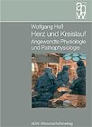 Herz und Kreislauf Angewandte Physiologie und Pathophysiologie Anästhesiologie Chirurgie Intensivmedizin Physiologie Pathophysiologie Herz/Kreislaufsystems Systematik Krankheitsbilder Klinisch wichtige Konsequenzen Pharmakotherapie therapeutische Maßnahmen Kliniker kardiovaskuläre Störungen perioperativ pathophysiologische Zusammenhänge sachgerecht therapieren Leitlinien Empirie Wolfgang Heß Wolfgang Hess Das Werk bietet allen Tätigen in der Anästhesiologie, der Chirurgie und der Intensivmedizin die Vertiefung und Wiederauffrischung ihres Wissens um die Physiologie und Pathophysiologie des Herz/Kreislaufsystems an. So folgt das Werk auch der Systematik der beiden Grundlagenfächer und nicht den Krankheitsbildern. Klinisch wichtige Konsequenzen werden mit dem jeweils dargestellten Thema diskutiert. Die Pharmakotherapie und weitere therapeutische Maßnahmen werden angesprochen, soweit zwischen ihnen und den diskutierten Grundlagen ein enger Zusammenhang besteht.Das Buch ist von einem sehr - Wolfgang Heß Wolfgang Hess