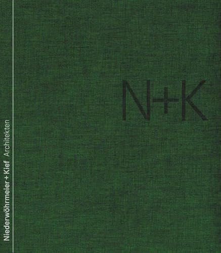 Beispielbild fr Niederwhrmeier + Kief, Freie Architekten BDA. Ausgewhlte Bauten 1980 bis 2005 zum Verkauf von medimops