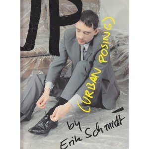 Beispielbild fr UP - Urban Posings by Erik Schmidt. zum Verkauf von Buchhandlung&Antiquariat Arnold Pascher