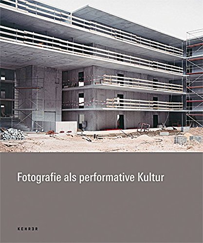Stock image for Fotografie im Diskurs performativer Kulturen. for sale by Antiquariat Haufe & Lutz