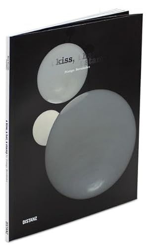 Imagen de archivo de Diango Hernandez: Kiss, a Hat, a Stamp a la venta por Powell's Bookstores Chicago, ABAA