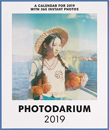 9783946688341: Photodarium 2019: A Calendar For 2019 With 365 Instant Photos