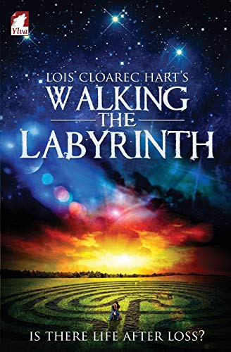 Beispielbild fr Walking the Labyrinth (The Calgary Chronicles, Band 3) zum Verkauf von Buchmarie