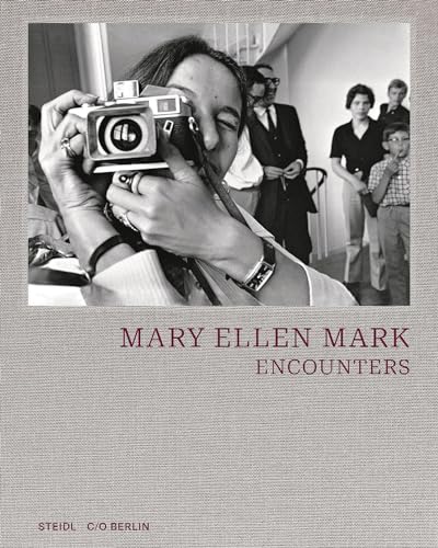Stock image for Mary Ellen Mark: Encounters for sale by GF Books, Inc.