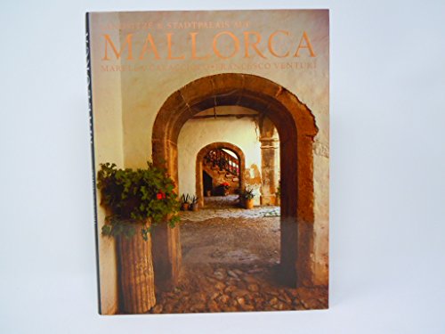 Imagen de archivo de Landsitze und Stadtpalais auf Mallorca a la venta por medimops