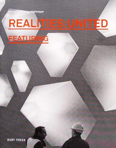 Beispielbild fr realities:united featuring zum Verkauf von medimops