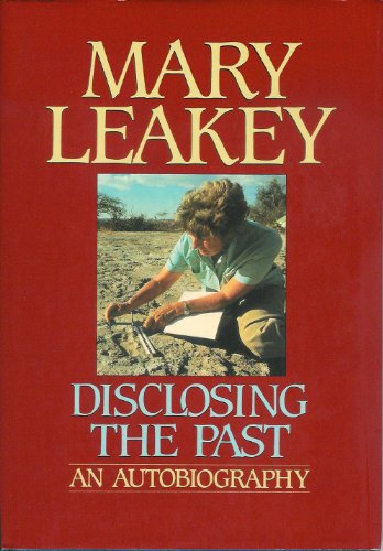 9785550374900: Disclosing the Past