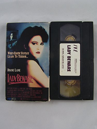 9786300164611: Lady Beware [VHS]