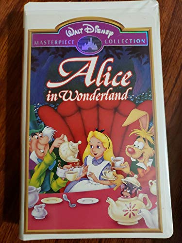 Beispielbild fr Alice in Wonderland (Walt Disney Masterpiece Collection) zum Verkauf von R Bookmark