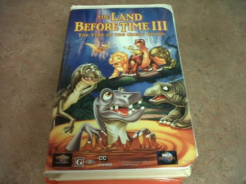 Beispielbild fr The Land Before Time III - The Time of the Great Giving [VHS] zum Verkauf von Reliant Bookstore