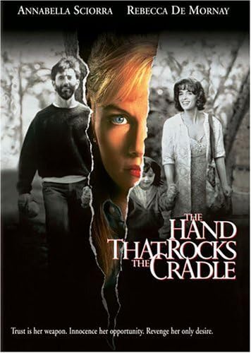 9786305213307: The Hand That Rocks The Cradle