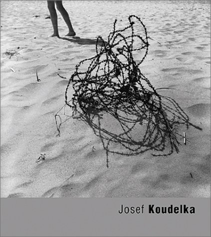 Imagen de archivo de Josef Koudelka a la venta por Winged Monkey Books