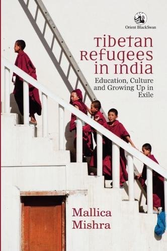 9788125054979: Tibetan Refugees In India