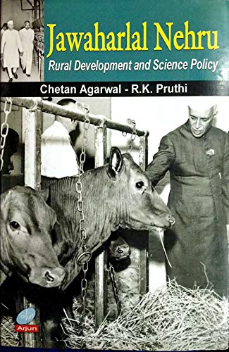 9788131105382: Jawaharlal Nehru: Rural Development and Science Policy