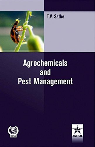 9788170353096: Agrochemicals and Pest Management