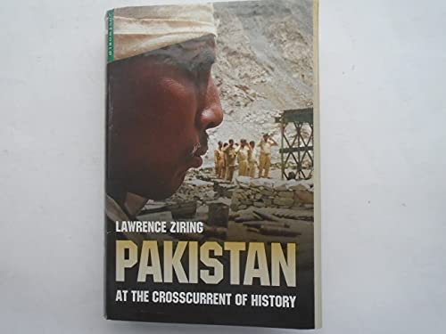 Pakistan: At the Crosscurrent of History (9788170492238) by Lawrence Ziring