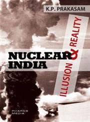 Imagen de archivo de Nuclear India a la venta por Books Puddle