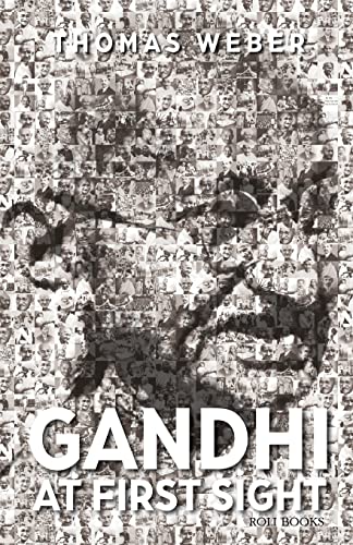 9788174369970: Gandhi at First Sight