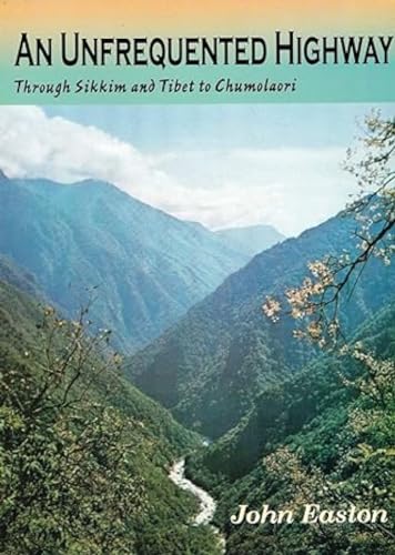 9788177693850: An Unfrequented Highway: Through Sikkim and Tibet to Chumolaori [Idioma Ingls]