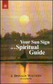 9788178220499: Your Sun Sign as a Spiritual Guide