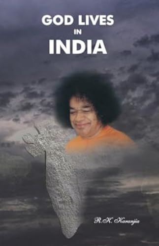 9788186822272: God Lives in India