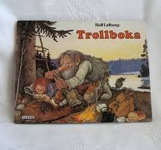 Stock image for Skrukke Tull Og Sma°troll I Skogen for sale by ThriftBooks-Dallas