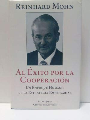 Stock image for Al xito por la cooperacin for sale by LibroUsado | TikBooks