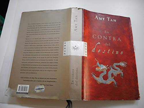 Beispielbild fr En contra del destino / The Opposite of Fate (Arete Ensayo) (Spanish Edition) zum Verkauf von HPB-Ruby