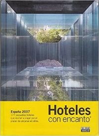 Imagen de archivo de Hoteles con encanto espaa 2005 a la venta por Librera Prez Galds