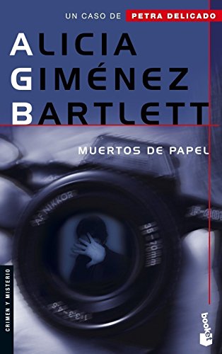 9788408066446: Muertos de papel: 1 (Crimen y misterio)